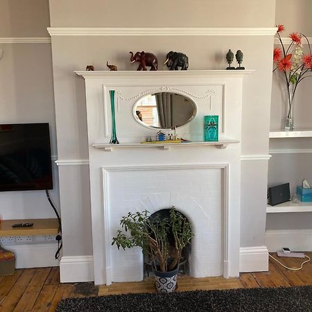 Herne Bay Central - 2 Minutes From Beach Apartment מראה חיצוני תמונה