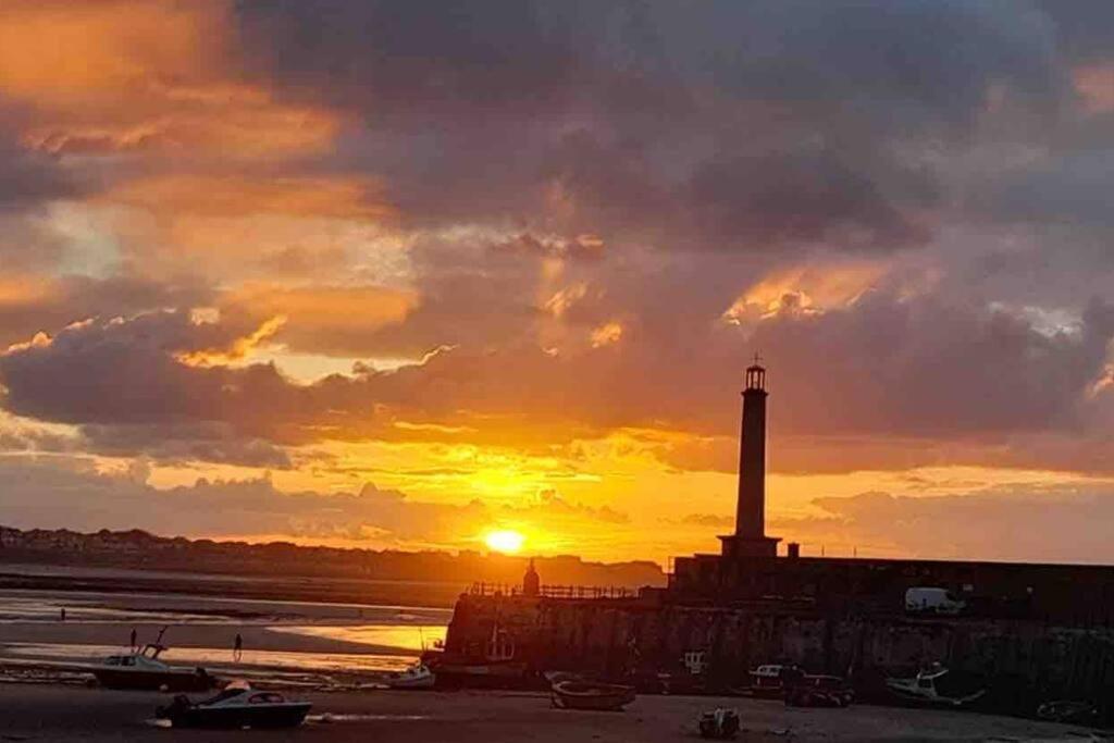 Herne Bay Central - 2 Minutes From Beach Apartment מראה חיצוני תמונה