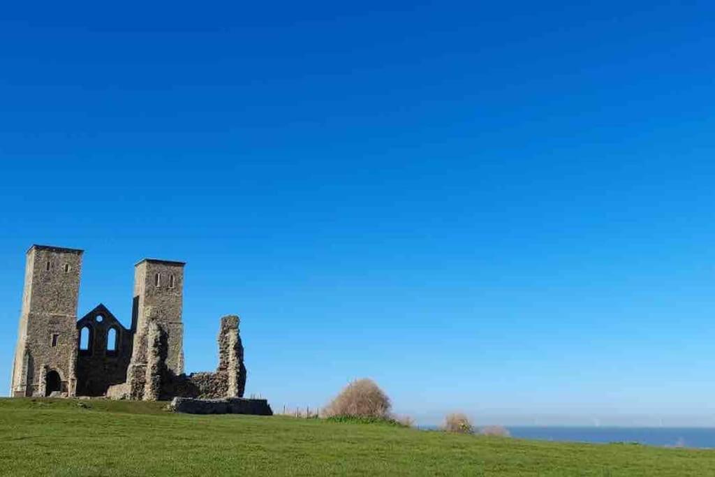 Herne Bay Central - 2 Minutes From Beach Apartment מראה חיצוני תמונה