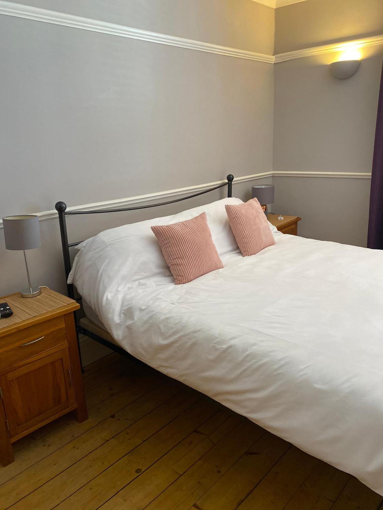 Herne Bay Central - 2 Minutes From Beach Apartment מראה חיצוני תמונה